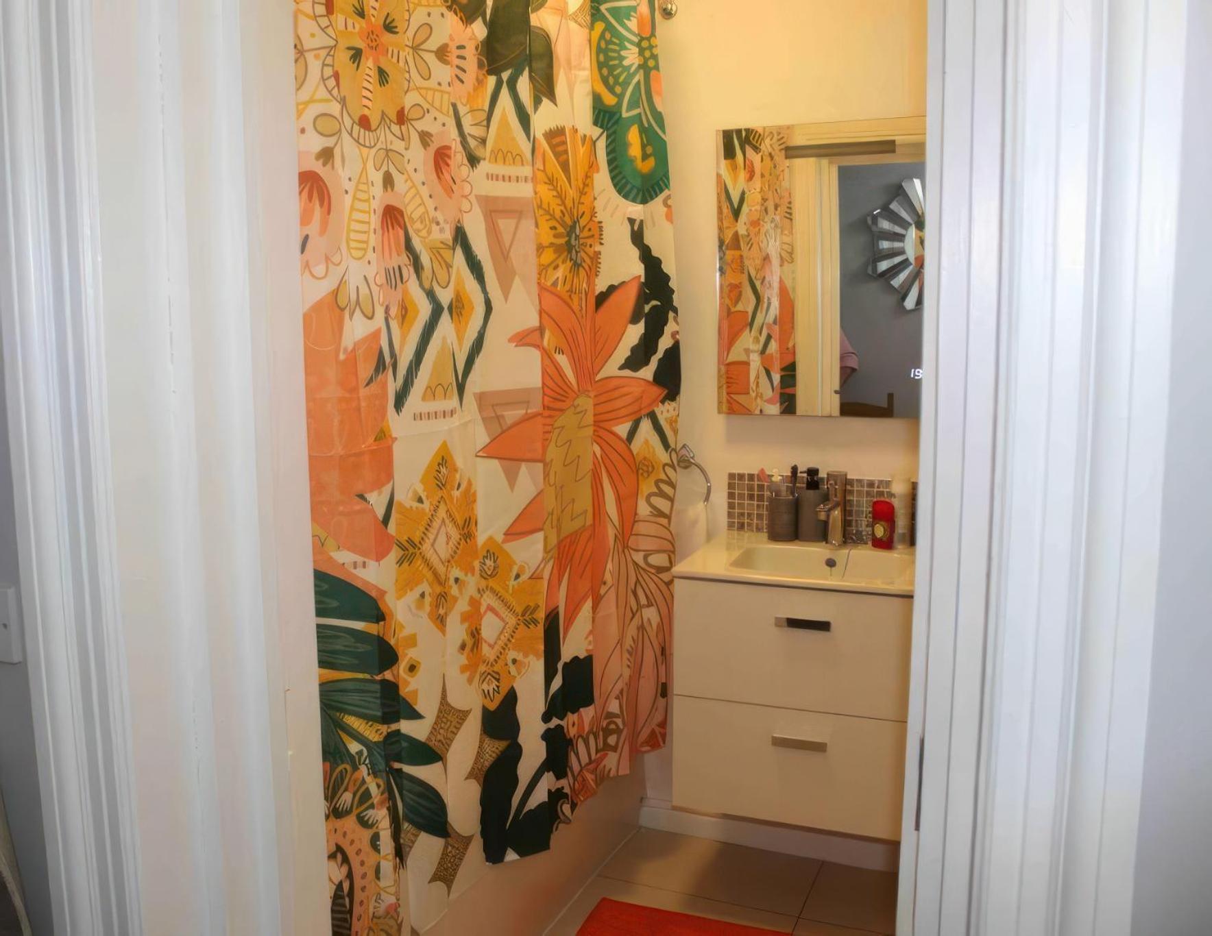 Lovely 2 Bed 2 Bath Flat With Free Parking Poole Kültér fotó